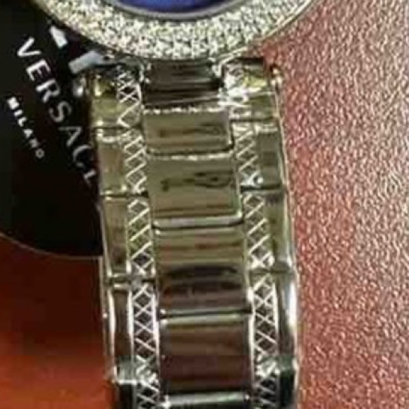 Versus Versace Georg Women's VSP652318Brick Lane 36mm Quartz Watch w/crystals - Picture 4 of 9